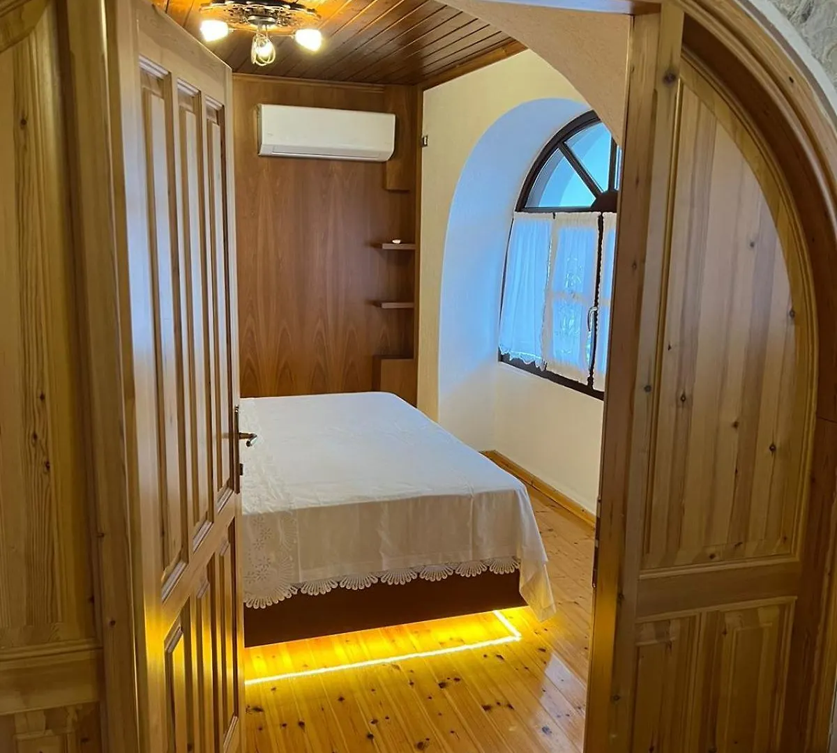 Castle Hotel Gjirokastër