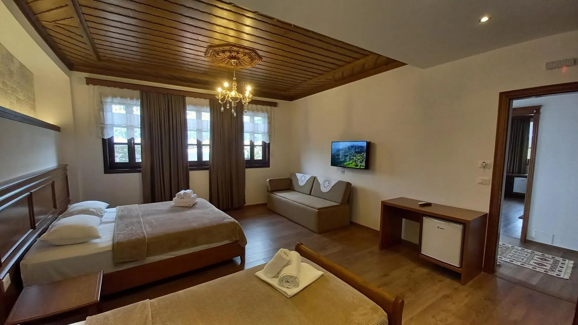 Castle Hotel Gjirokastër