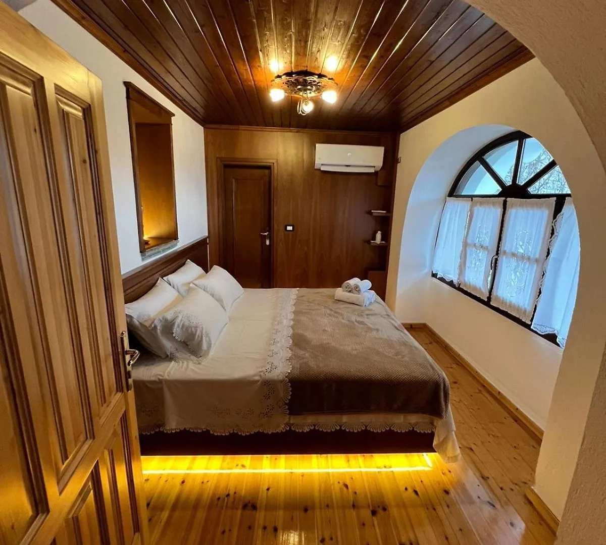 Castle Hotel Gjirokastër