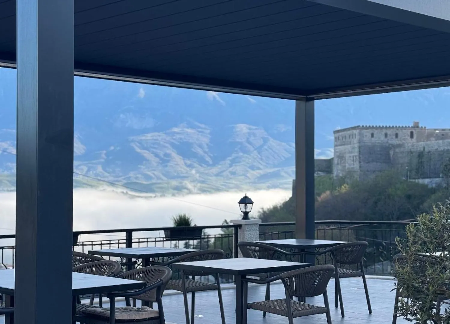 Castle Hotel Gjirokaster