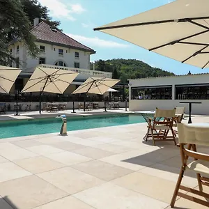 https://domaine-des-38300.hotels-rhonealpes.com